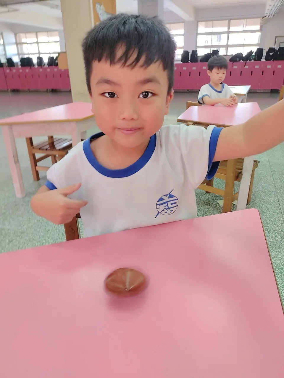 摺紙玩家__指尖陀螺02